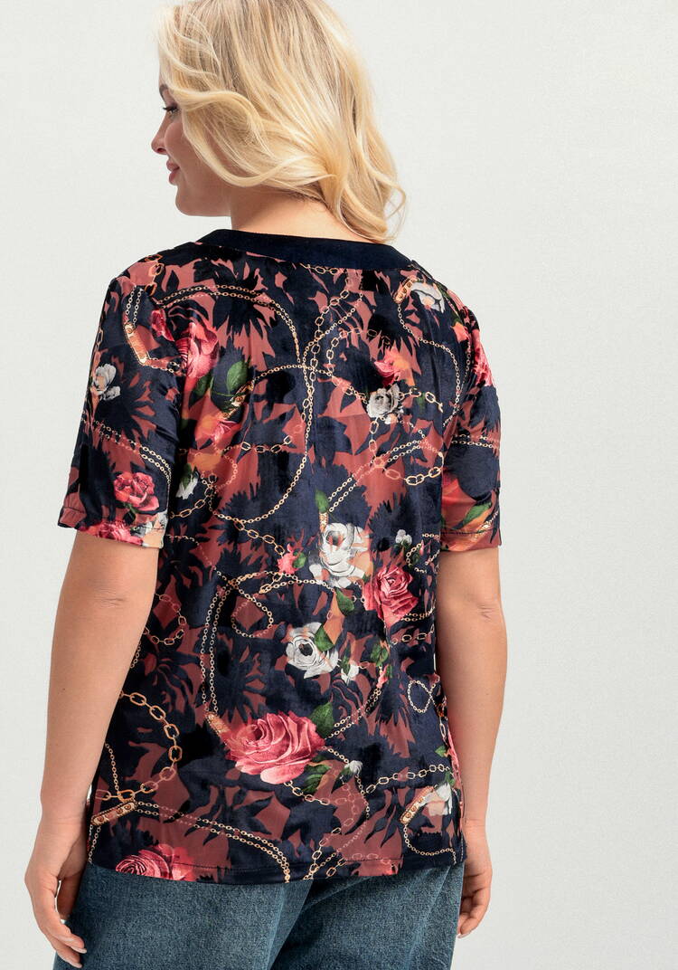 Блуза из бархата с цветочным рисунком шир.  750, рис. 3