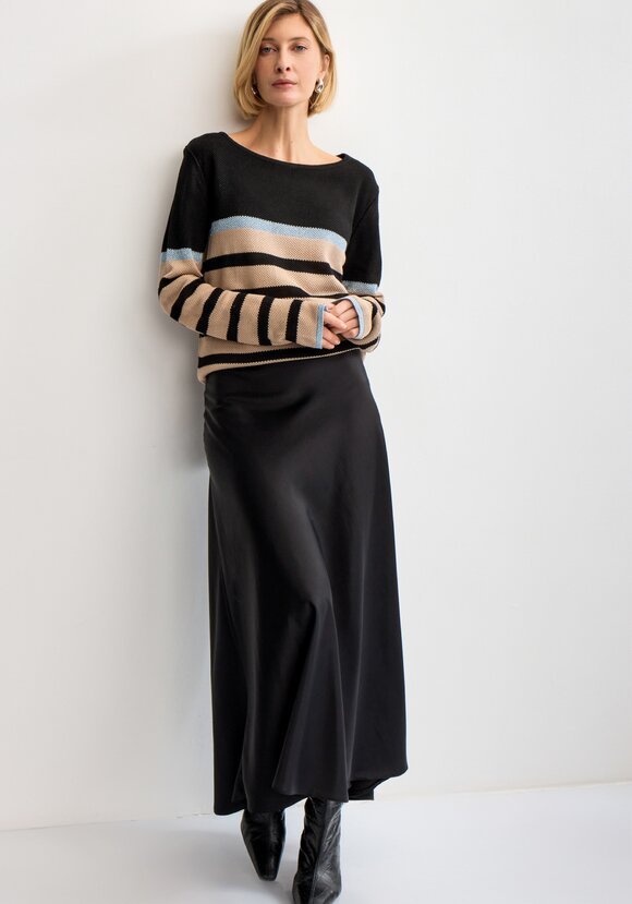 Джемпер в полоску с метанитью шир.  580, рис. 36