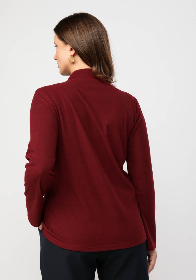 Водолазка прямого кроя шир.  750, рис. 30