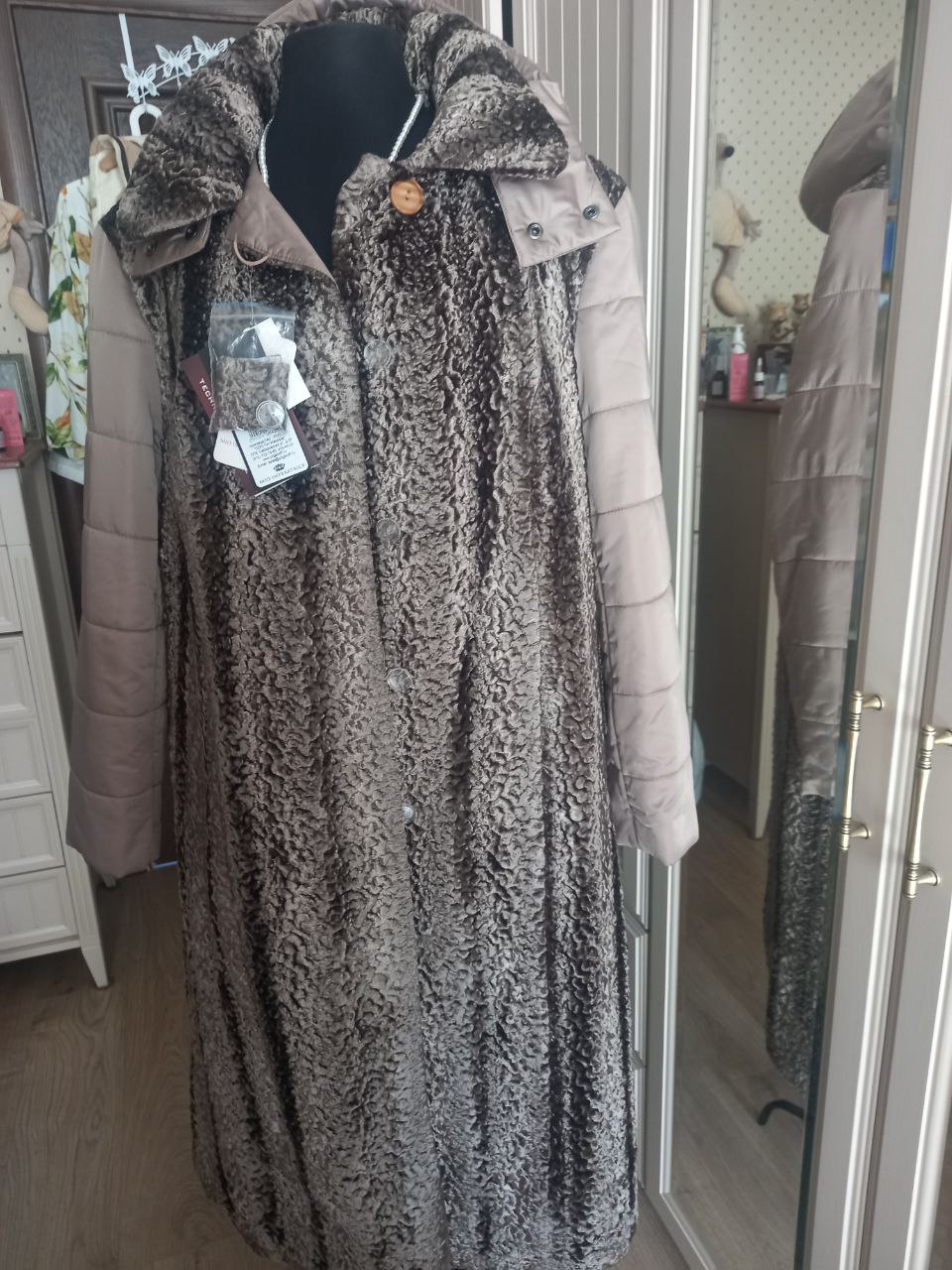 

Пальто-шубка