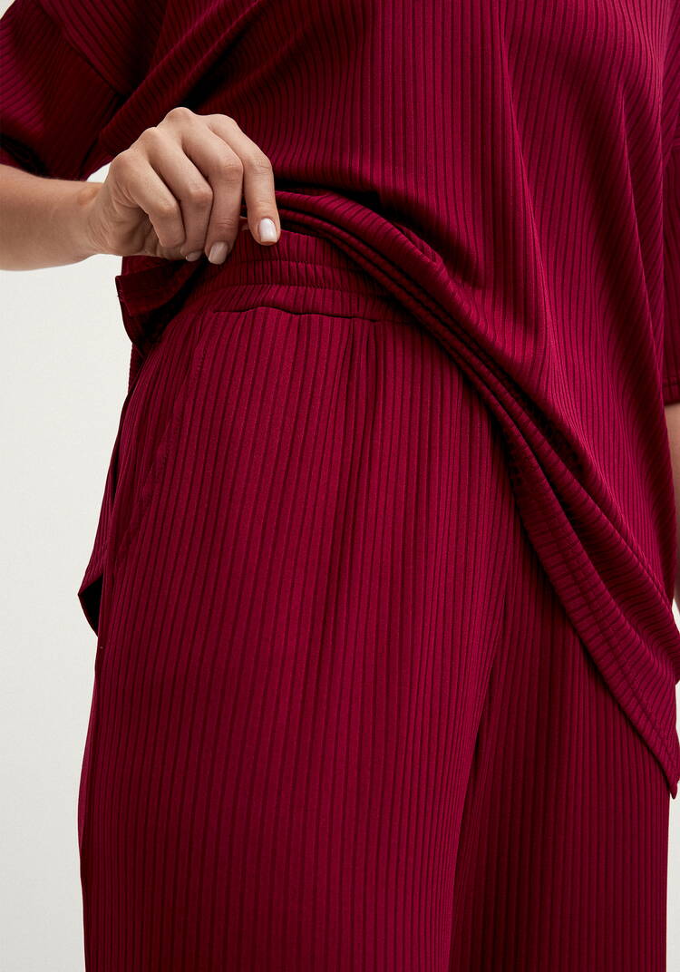 Брюки свободного кроя в рубчик шир.  750, рис. 30