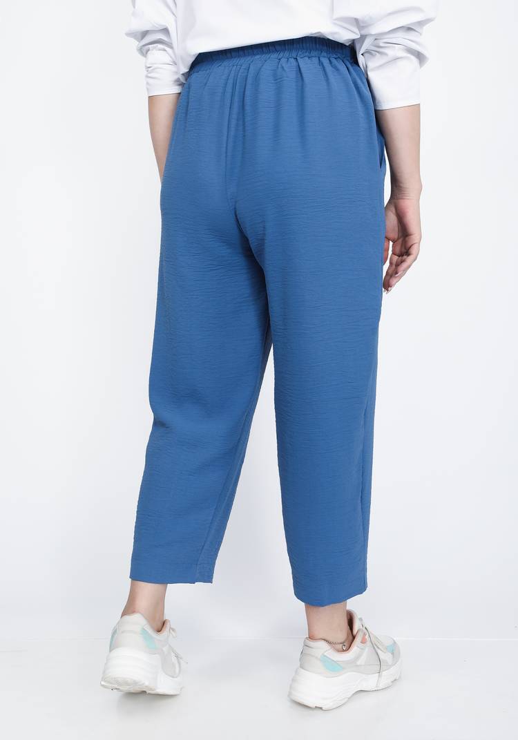 Брюки свободного кроя на эластичной ленте шир.  750, рис. 10