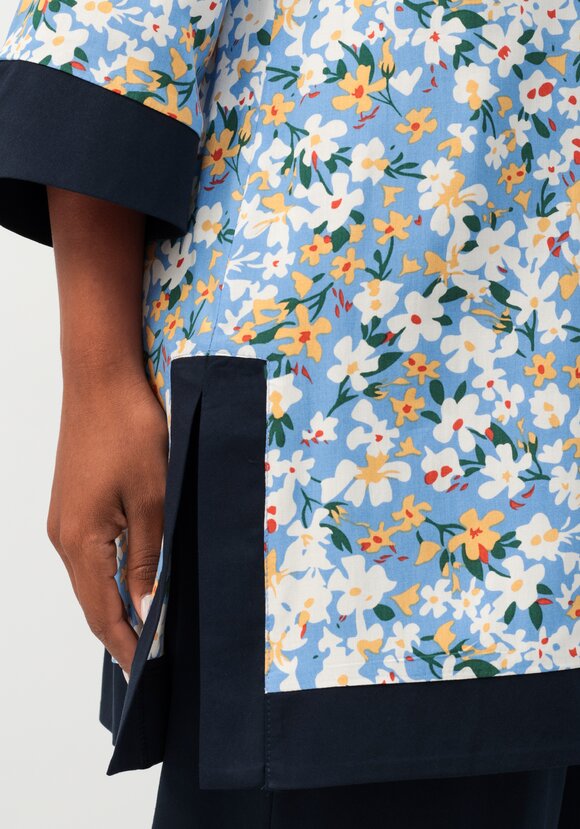 Туника с V-образным вырезом горловины шир.  580, рис. 6