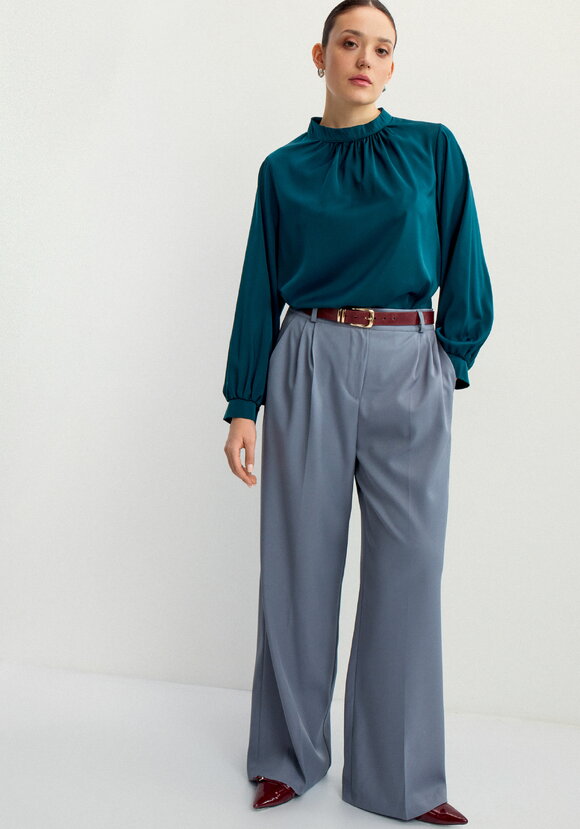 Блуза шелковая с воротником-стойкой шир.  580, рис. 18