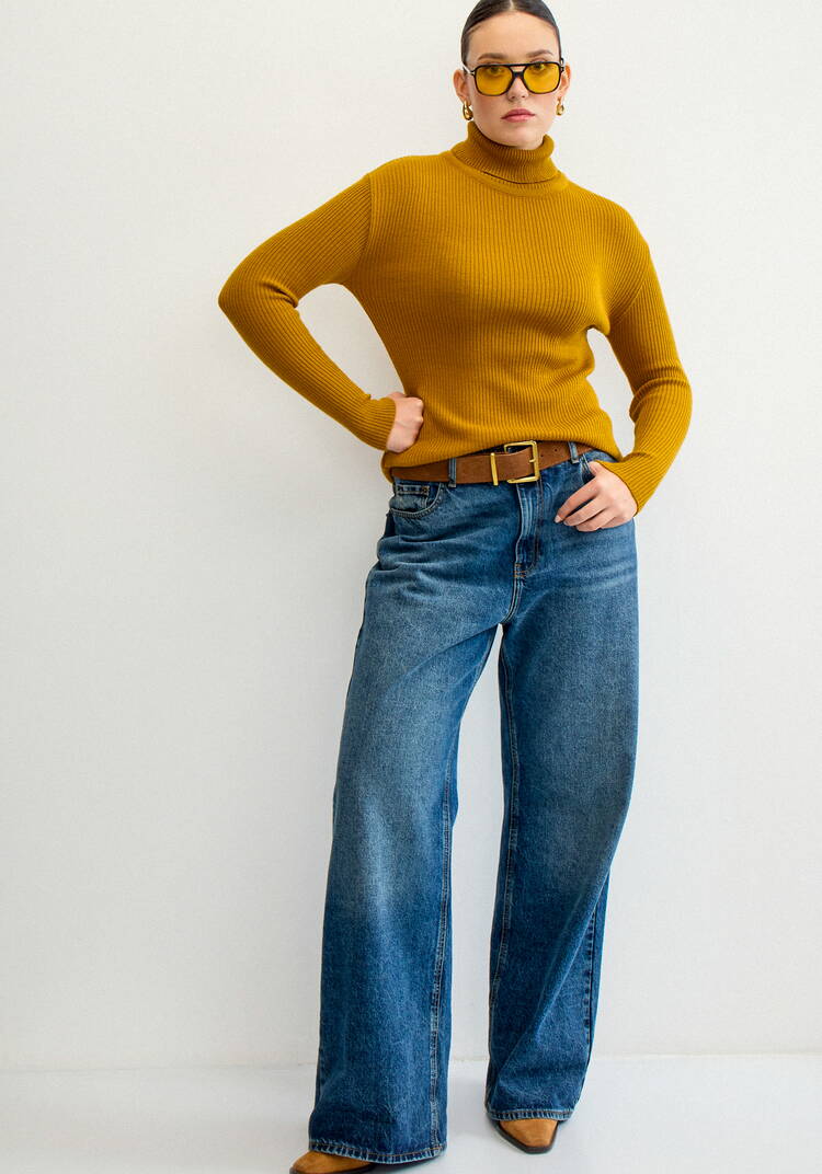 Водолазка в рубчик с высокой горловиной шир.  750, рис. 43