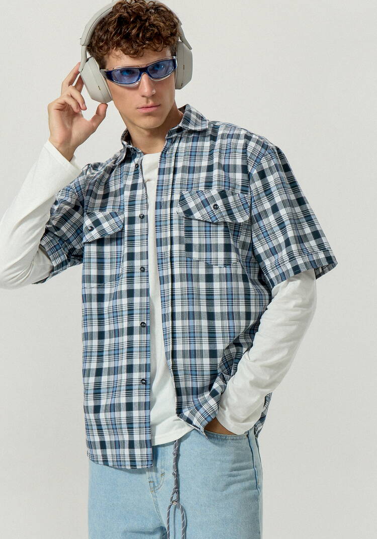 Рубашка с коротким рукавом на пуговицах шир.  750, рис. 8