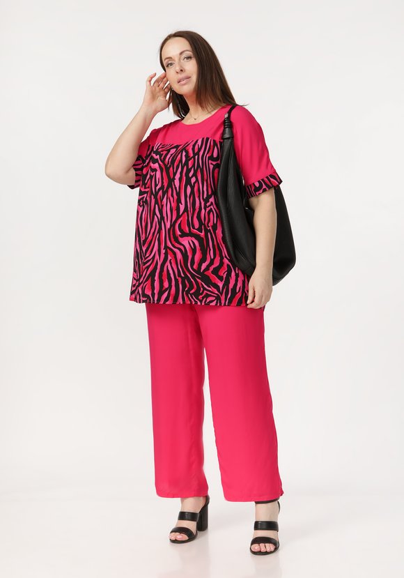 Костюм с анималистическим принтом шир.  580, рис. 2