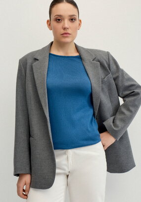 Джемпер свободный с горлом лодочкой