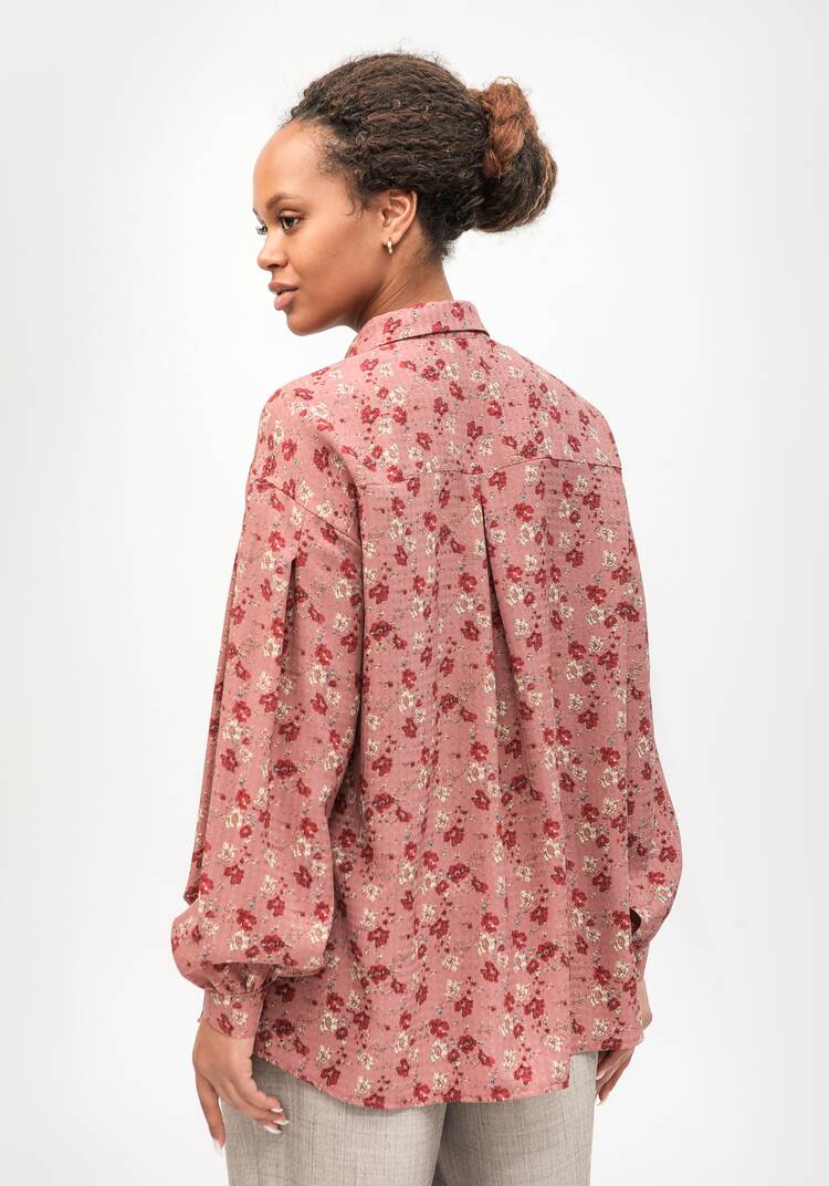 Блуза с круглым воротником на стойке шир.  750, рис. 9