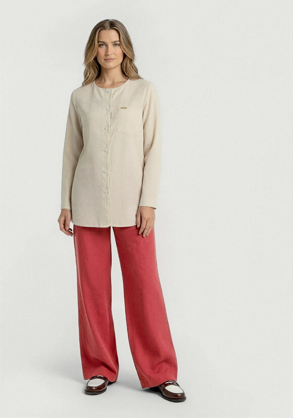 Рубашка на пуговицах из льна шир.  580, рис. 2