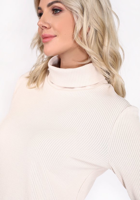 Водолазка с объемным воротником шир.  580, рис. 6