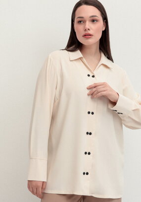 Рубашка с контрастными пуговицами