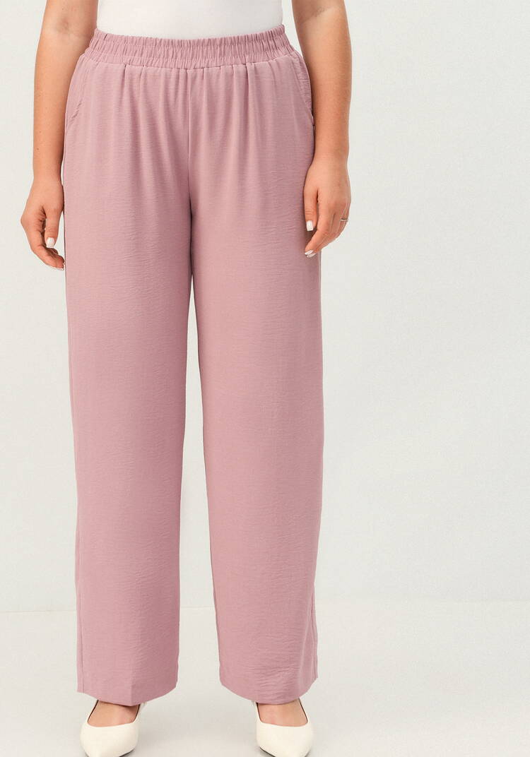 Брюки с карманами, свободного кроя шир.  750, рис. 25