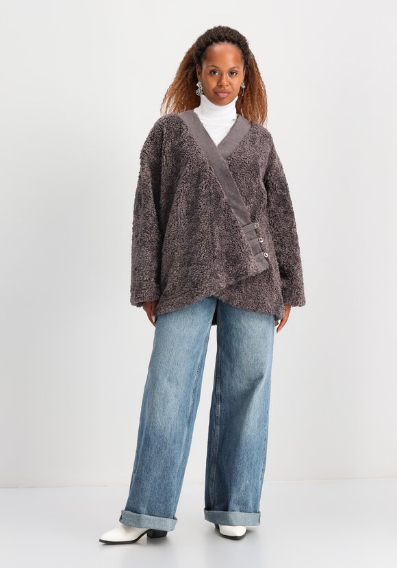 Кардиган из меховой ткани шир.  580, рис. 11