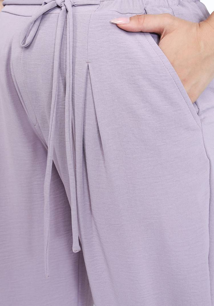 Брюки свободного кроя на эластичной ленте шир.  750, рис. 17