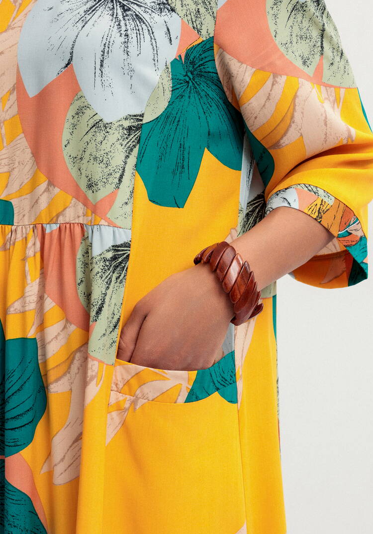 Платье из штапеля с тропическим принтом шир.  750, рис. 30