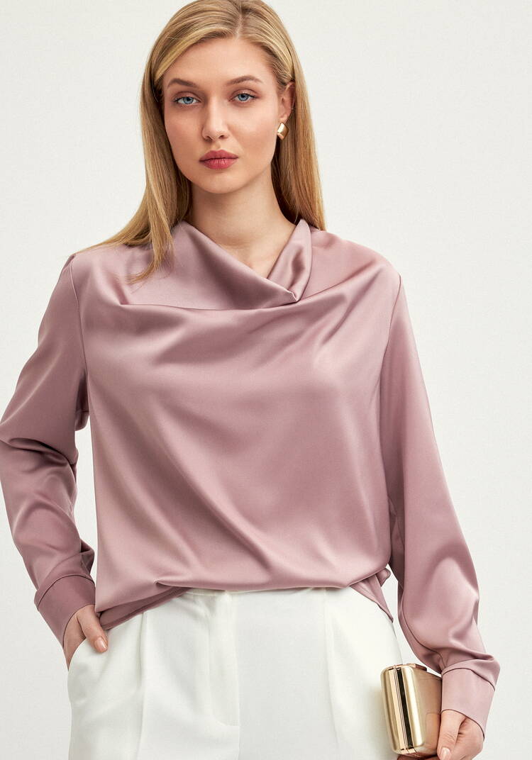 Блуза шелковая с воротником-хомутом шир.  750, рис. 28