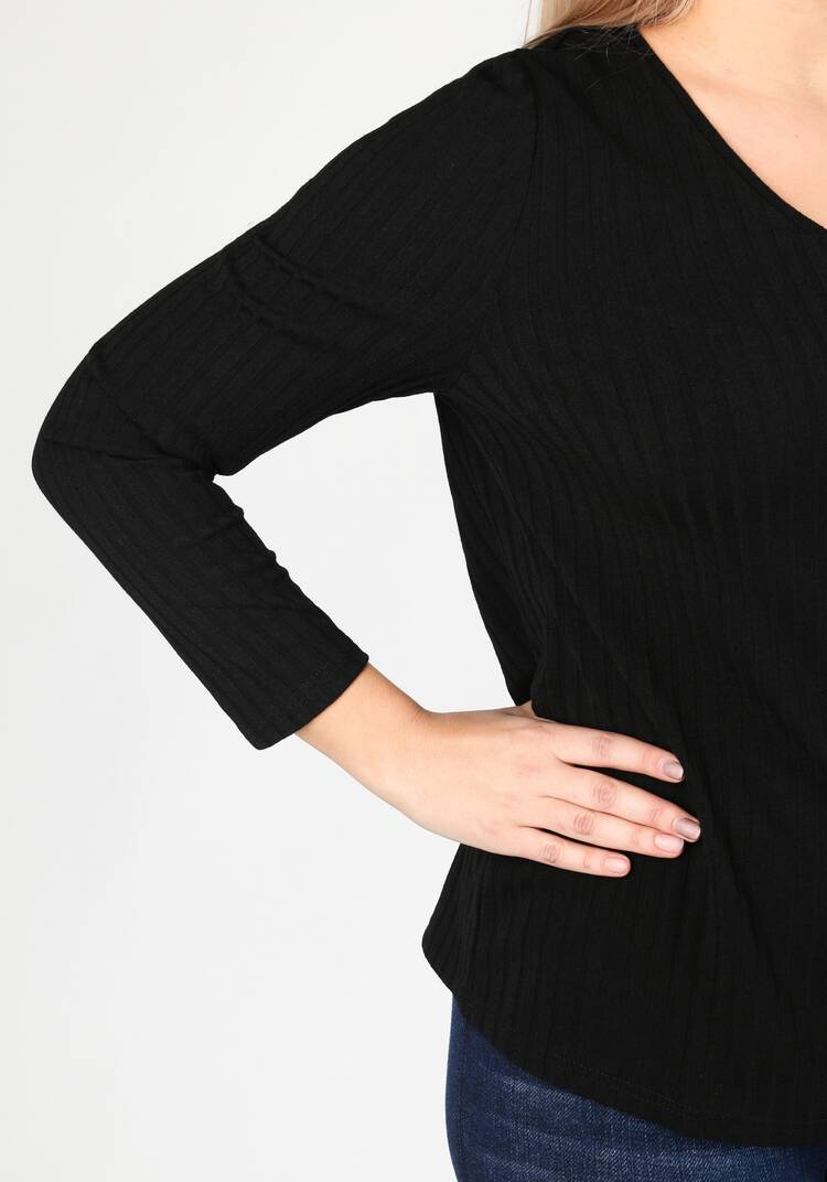 Блузка с V-образным вырезом прямого кроя шир.  750, рис. 26