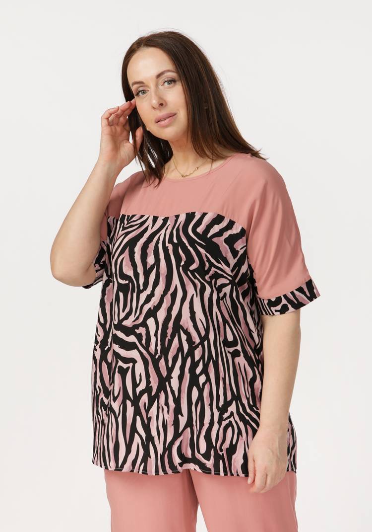 Костюм с анималистическим принтом шир.  750, рис. 15