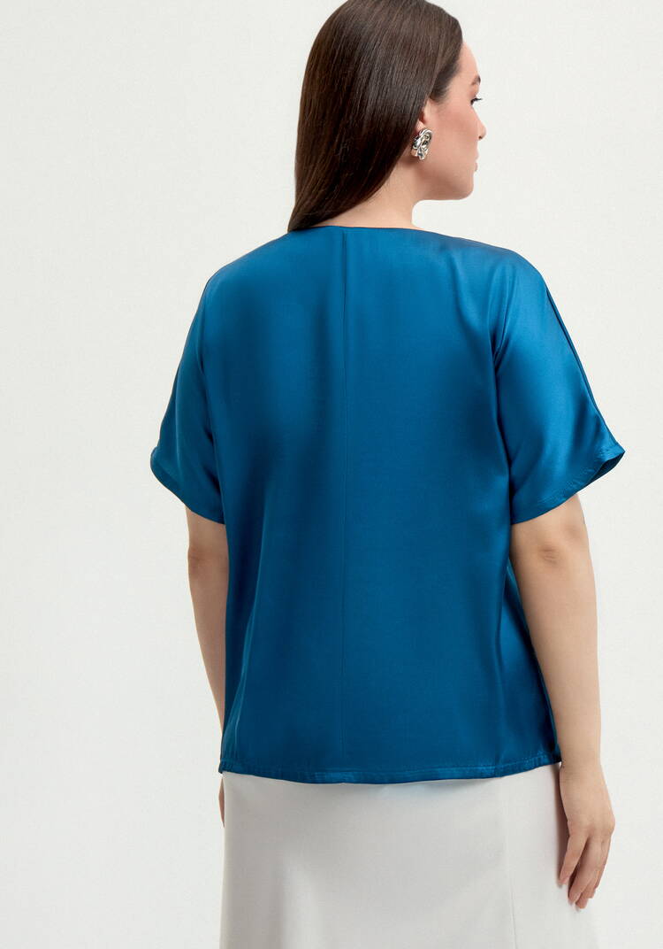 Блуза шелковая с V-образным вырезом шир.  750, рис. 11