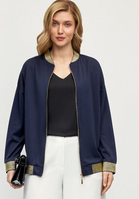 Бомбер трикотажный с ажурной спинкой