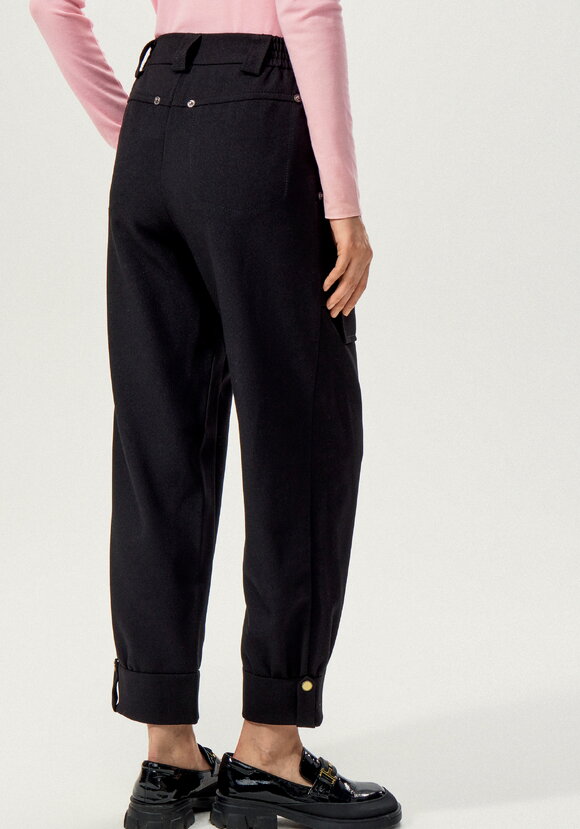 Брюки джоггеры с съемным клапаном шир.  580, рис. 3