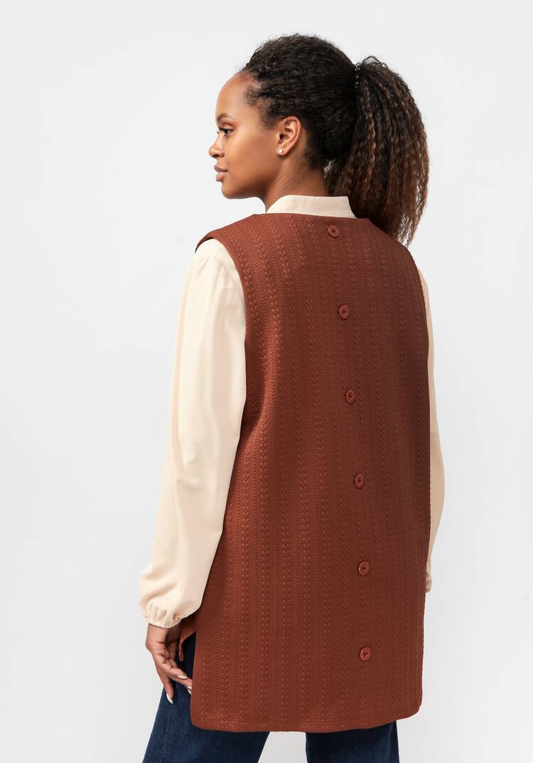 Жилет из фактурной трикотажной ткани шир.  750, рис. 3