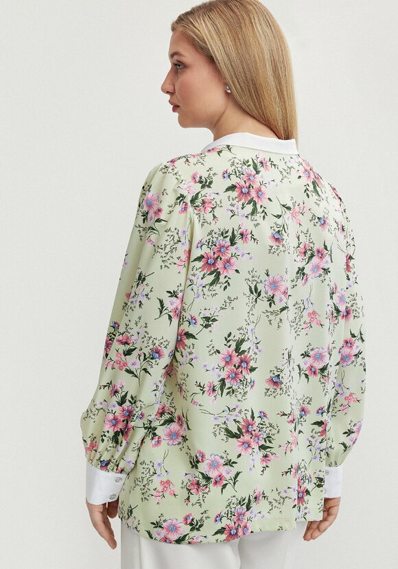 Блуза с контрастным воротникoм шир.  580, рис. 3