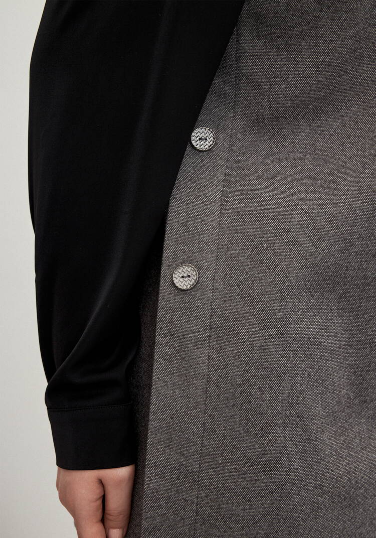 Жилет с боковыми пуговицами на молнии шир.  750, рис. 5