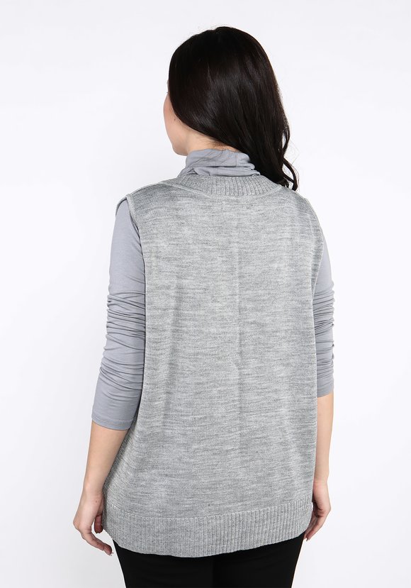 Жилет классический с V-образным вырезом шир.  580, рис. 7