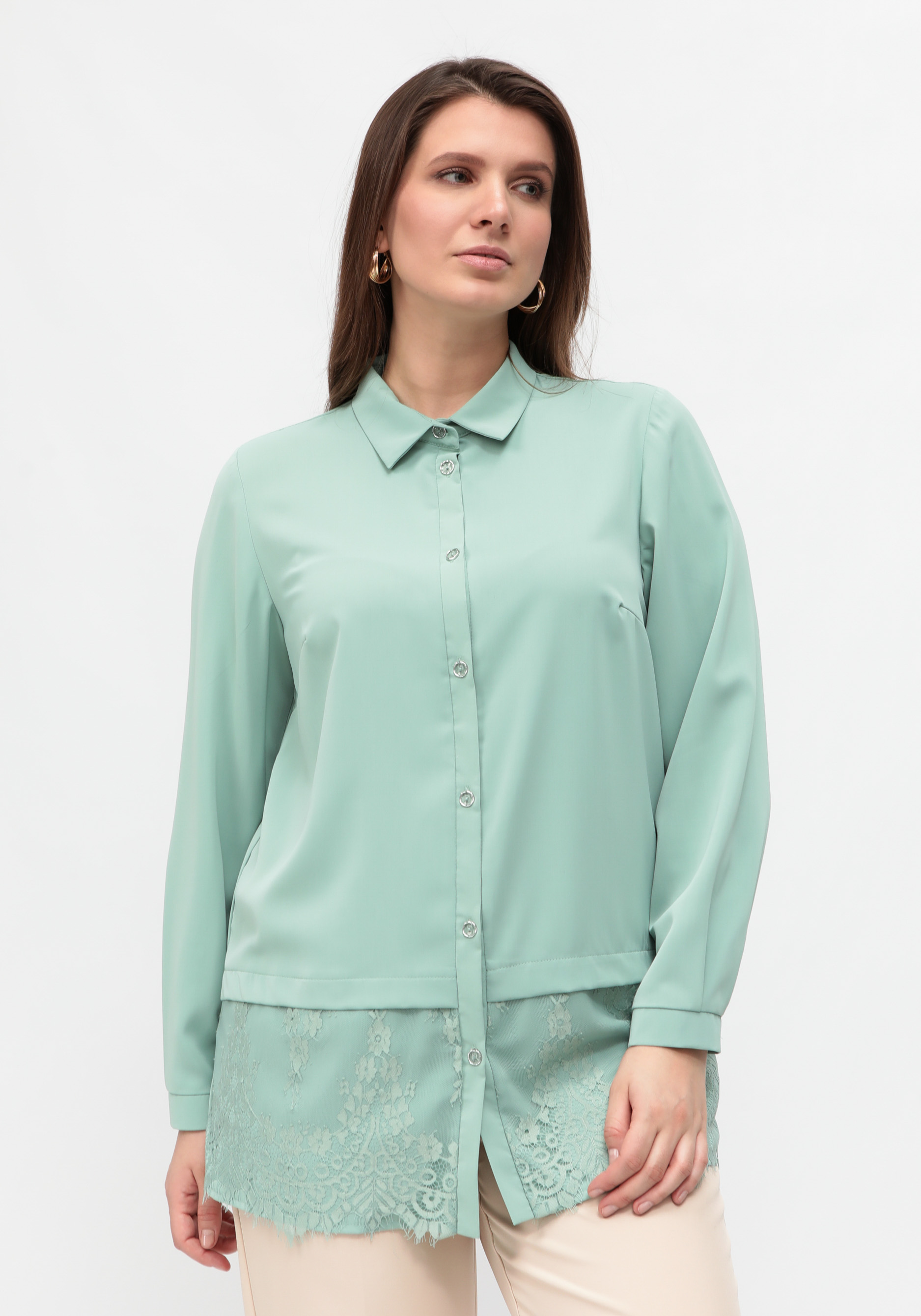 Блуза с ажурным кружевом по низу