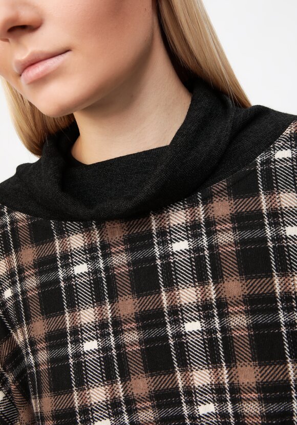 Пончо Миранда шир.  580, рис. 29