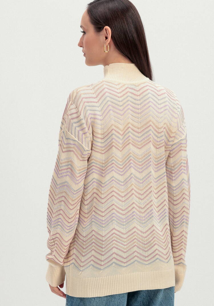 Свитер с высоким горлом и принтом зигзаг шир.  750, рис. 17