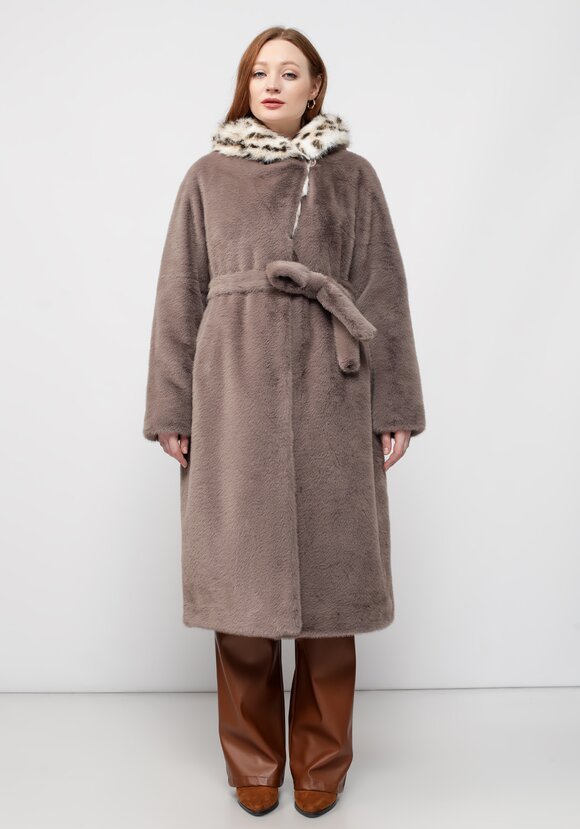 Шуба с леопардовым воротником шир.  580, рис. 3