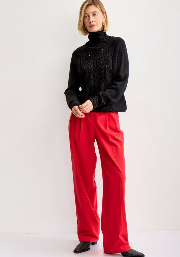 Свитер с ажурным рисунком шир.  580, рис. 47