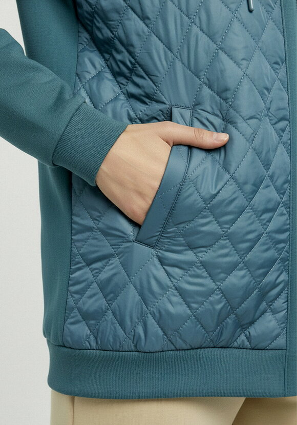 Бомбер с капюшоном из комбинированной ткани шир.  580, рис. 15