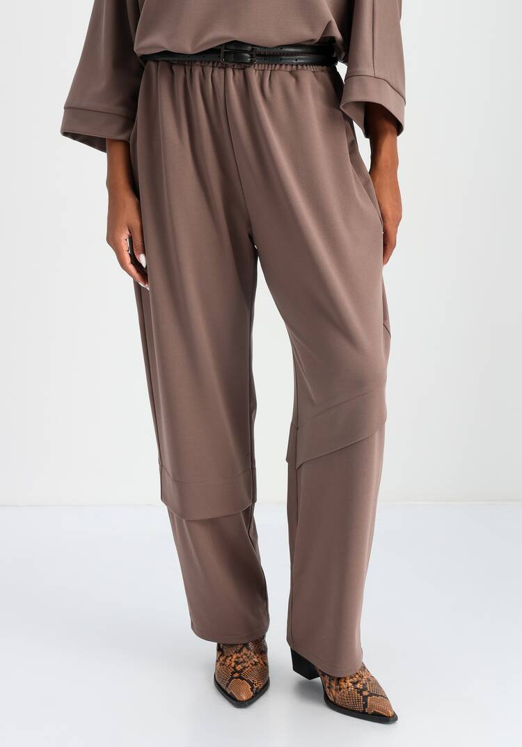 Брюки с отрезными линиями шир.  750, рис. 9