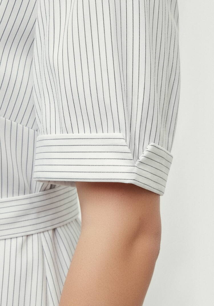 Костюм из жакета и брюк в полоску шир.  750, рис. 26