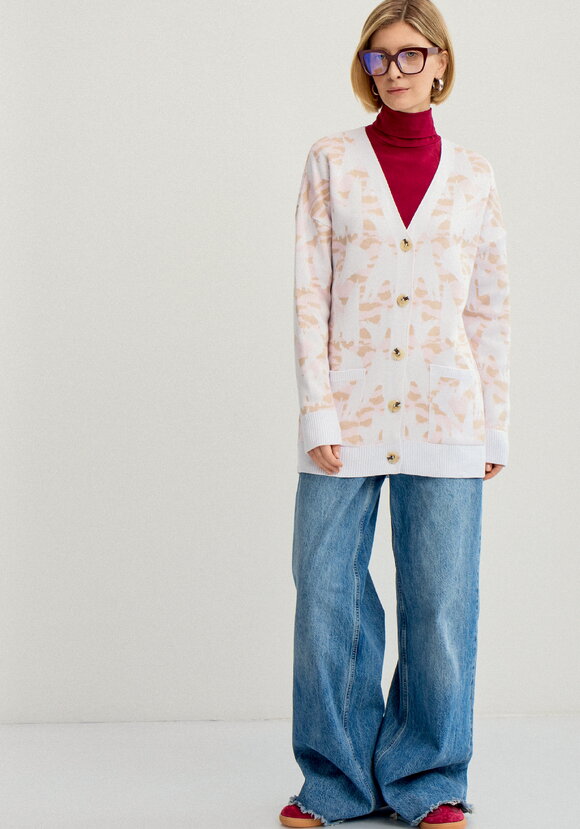 Кардиган с застежкой на пуговицы шир.  580, рис. 7