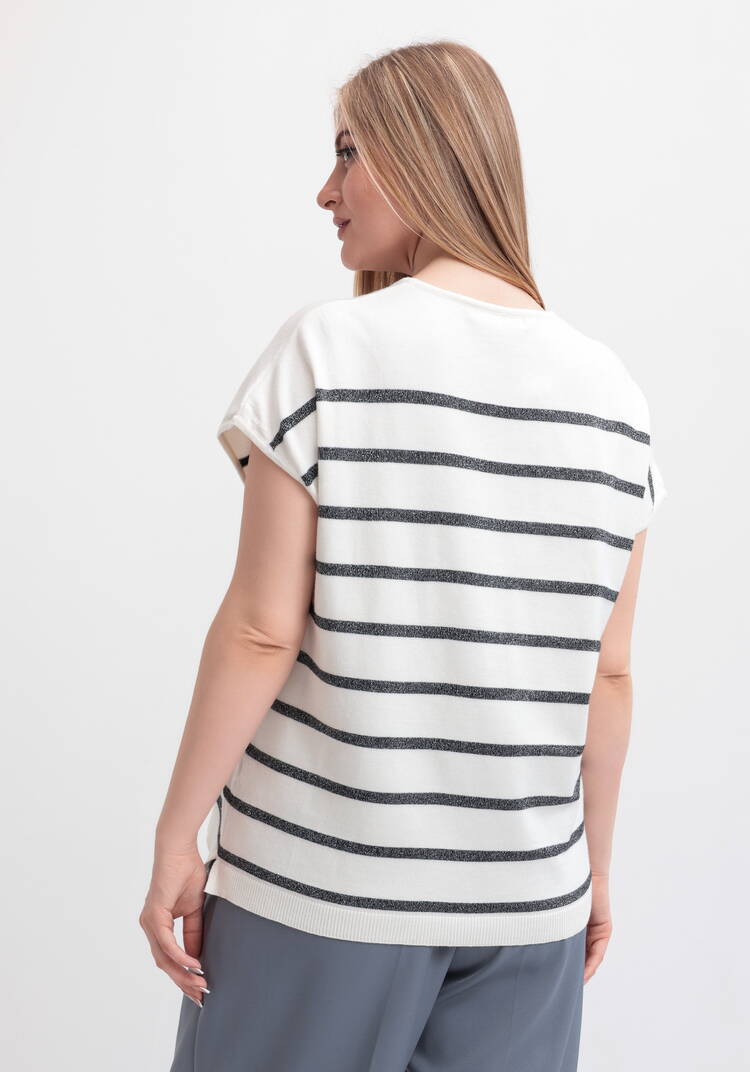 Блуза в полоску с рисунком шир.  750, рис. 18