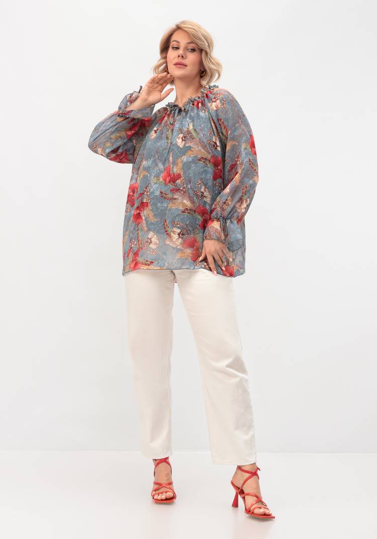 Блуза с оборкой на рукавах и горловине шир.  750, рис. 9