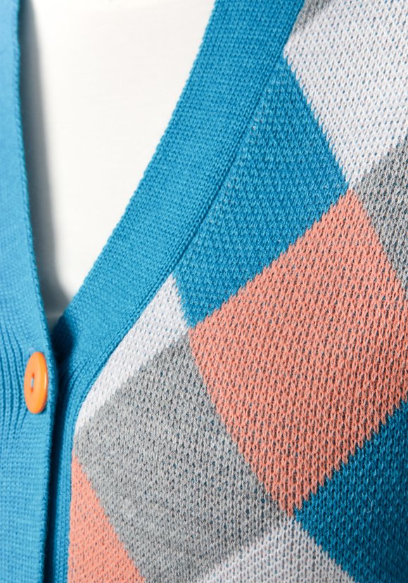 Кардиган Яркие ромбы шир.  580, рис. 33