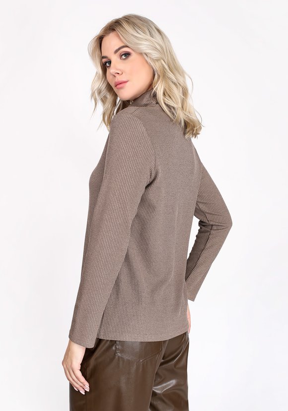 Водолазка с объемным воротником шир.  580, рис. 3