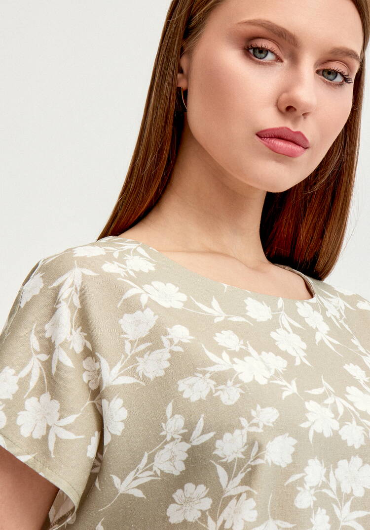 Блуза с коротким рукавом изо льна шир.  750, рис. 5