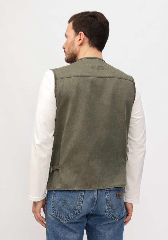 Жилет мужской с карманами шир.  580, рис. 17