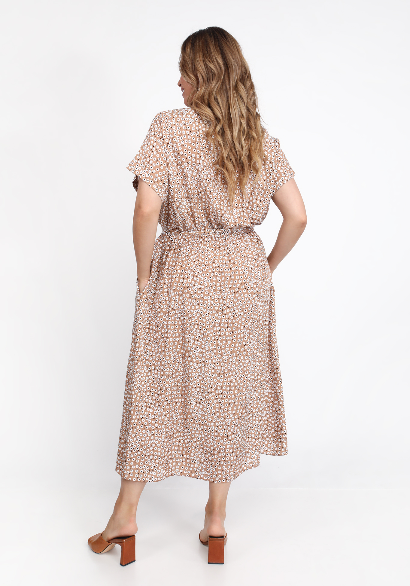 Платье с цельнокроеным рукавом Julia Weber, размер 48, цвет бежевый - фото 3