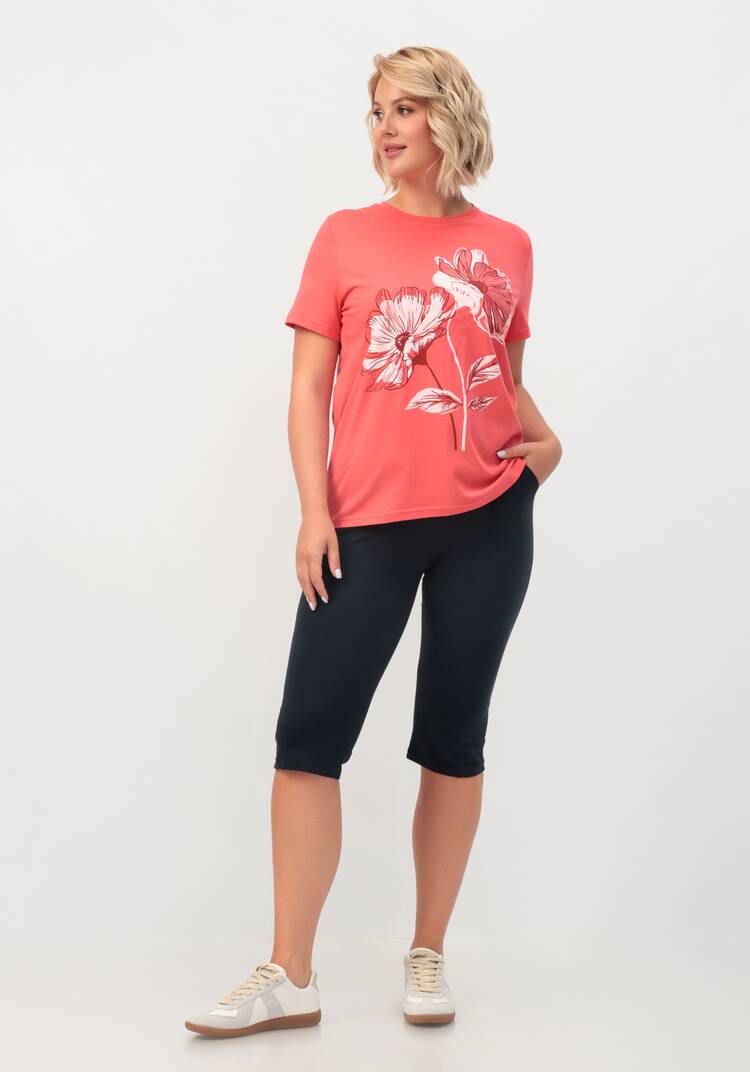 Костюм с принтом на футболке шир.  750, рис. 49