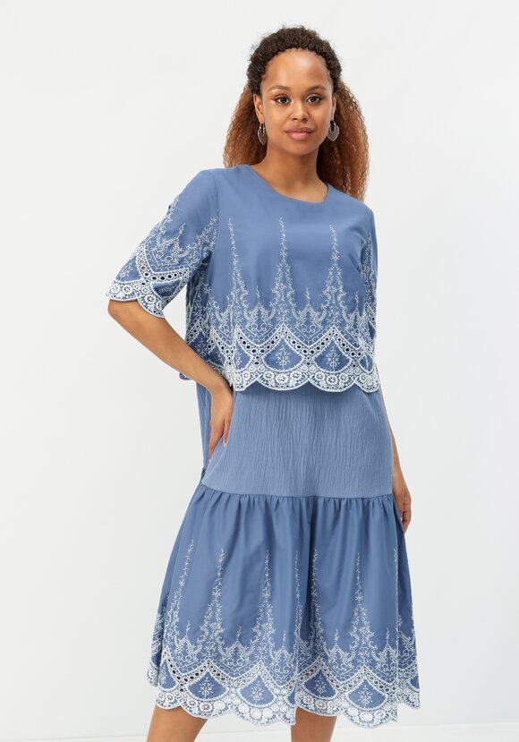 Платье свободного кроя с вышивкой шир.  580, рис. 19