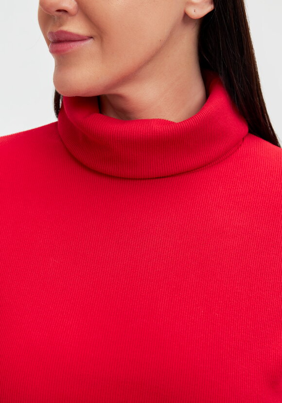 Костюм Ингрид шир.  580, рис. 14