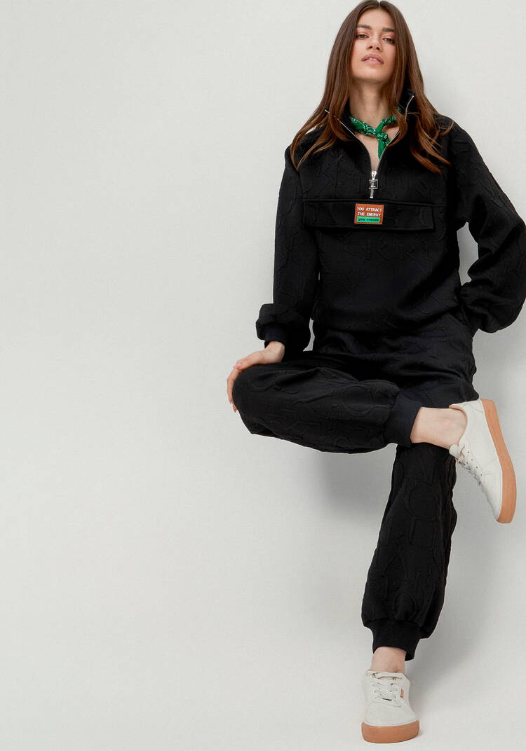 Костюм свитшот и брюки джоггеры шир.  750, рис. 27